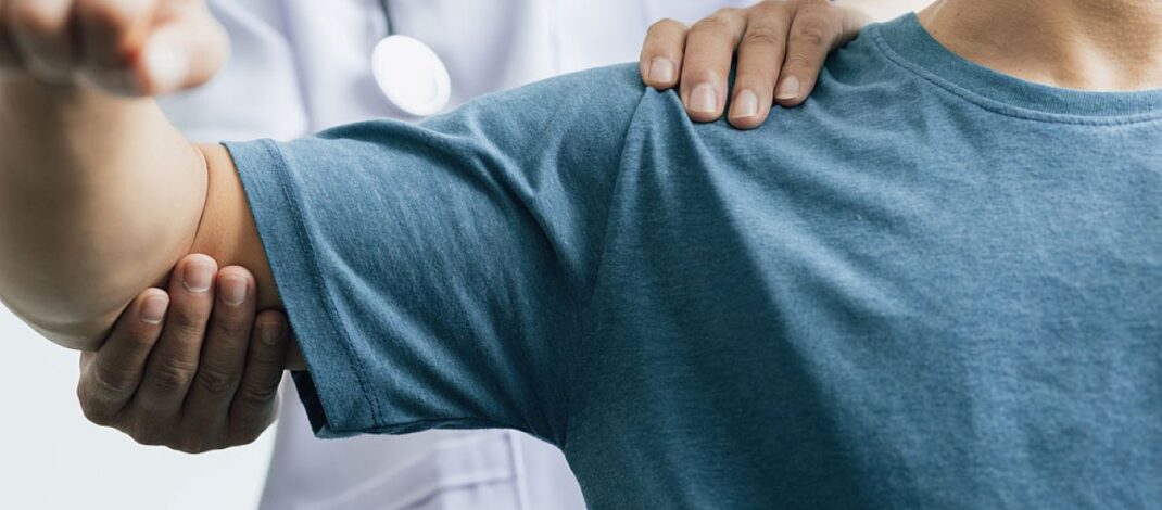 Más de mil camas fantasma: el escándalo de los $166 mil millones que Chile paga por no saber decir adiós a sus pacientes